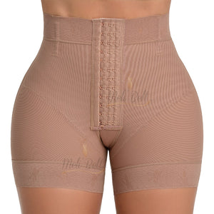 Short Ivanna Ultra Invisible Con Broches 5038